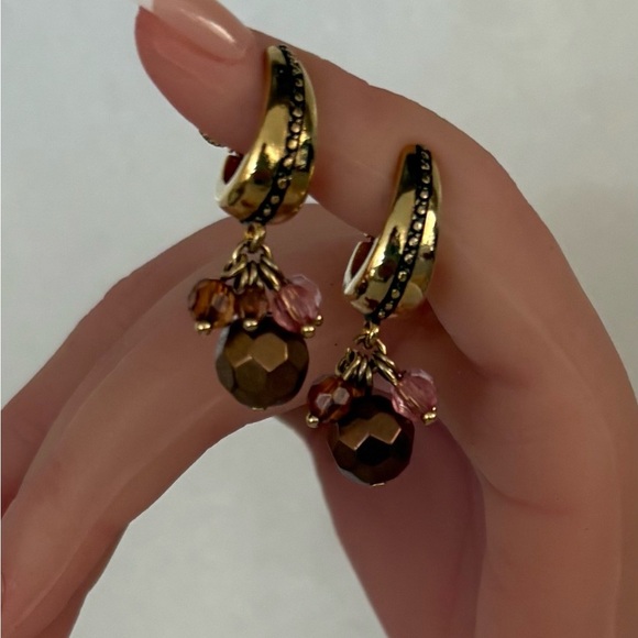Vintage Style Gold Tone Clip-On Dangle
Earrings | Bronze & Pink Beaded Cluster - Picture 6 of 13